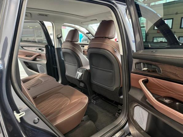 Exeed VX I с пробегом 2023 года, цена 2 700 000 рублей, 71388 км, внедорожник, Автокод Объявления