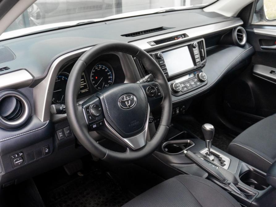 Toyota RAV4 IV (XA40) Рестайлинг Казань  - изображение 6