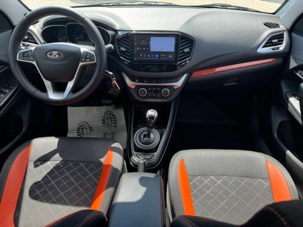 Lada (ВАЗ) Vesta I с пробегом 2018 года, цена 899 900 рублей, 92697 км, универсал, Автокод Объявления