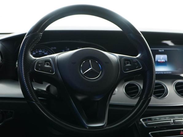 Mercedes-Benz E-Класс V (W213 S213 C238) с пробегом 2017 года, цена 2 351 055 рублей, 84474 км, универсал, Автокод Объявления