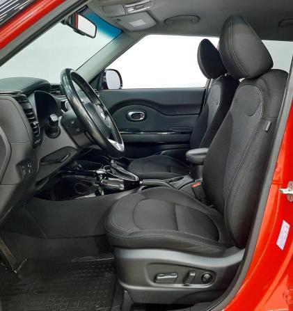 Kia Soul II Рестайлинг с пробегом 2018 года, цена 1 590 000 рублей, 143556 км, хэтчбек, Автокод Объявления