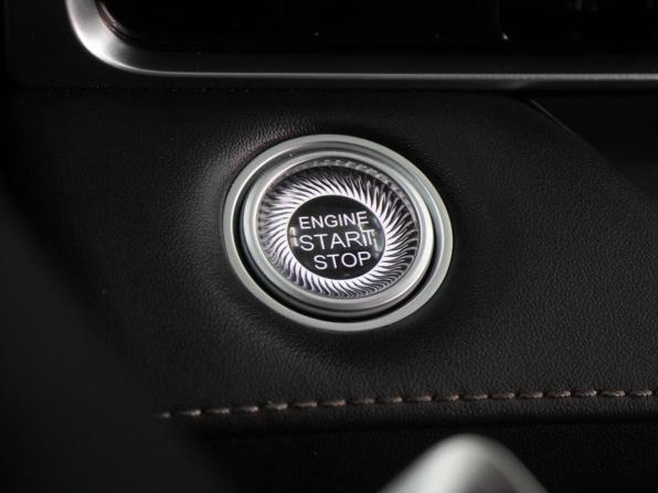 Chery Arrizo 8 с пробегом 2023 года, цена 2 199 000 рублей, 42423 км, седан, Автокод Объявления