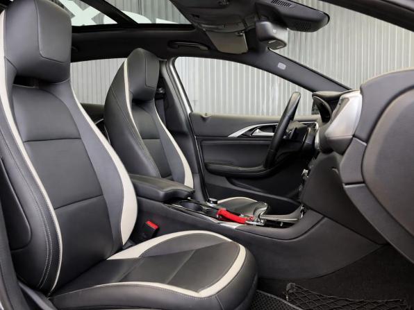 Infiniti Q30 с пробегом 2019 года, цена 2 697 000 рублей, 89173 км, хэтчбек, Автокод Объявления