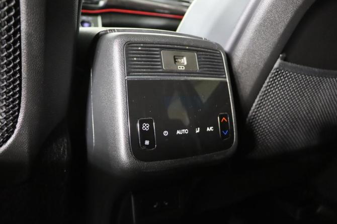 Exeed VX I с пробегом 2022 года, цена 2 699 990 рублей, 46038 км, внедорожник, Автокод Объявления