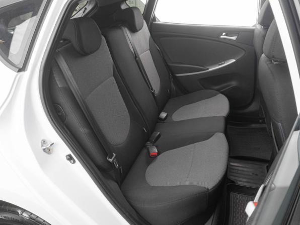 Hyundai Solaris I с пробегом 2014 года, цена 869 000 рублей, 105222 км, хэтчбек, Автокод Объявления