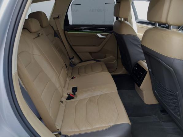 Volkswagen Touareg III с пробегом 2019 года, цена 3 600 000 рублей, 233000 км, внедорожник, Автокод Объявления