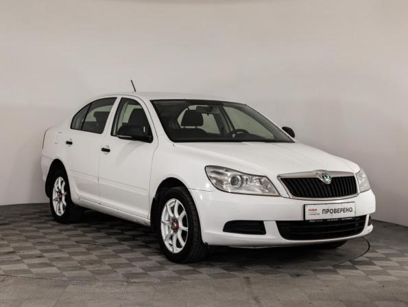 Skoda Octavia II (A5) Рестайлинг с пробегом 2011 года, цена 699 000 рублей, 212020 км, лифтбек, Автокод Объявления
