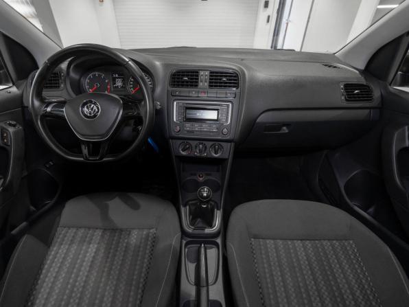 Volkswagen Polo V с пробегом 2015 года, цена 875 000 рублей, 159580 км, седан, Автокод Объявления