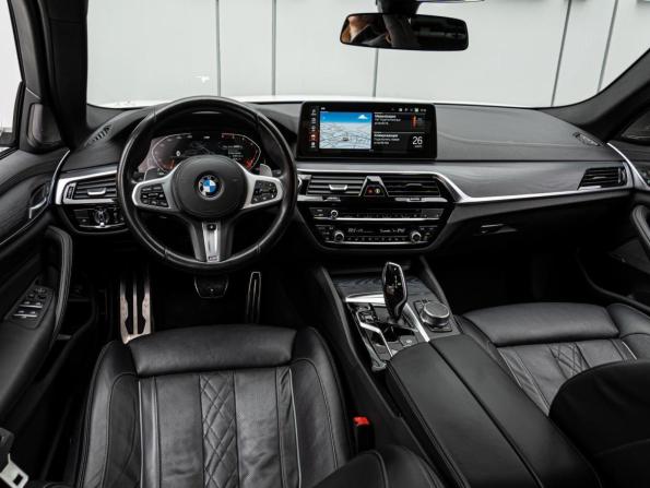 BMW 5 серии VII (G30/G31/G38) Рестайлинг с пробегом 2021 года, цена 6 148 000 рублей, 66850 км, седан, Автокод Объявления