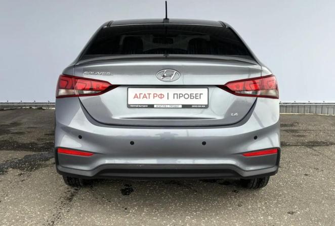 Hyundai Solaris II с пробегом 2018 года, цена 1 345 000 рублей, 115691 км, седан, Автокод Объявления