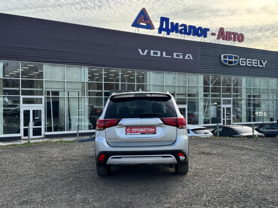 Mitsubishi Outlander III Рестайлинг 3 Набережные Челны  - изображение 5