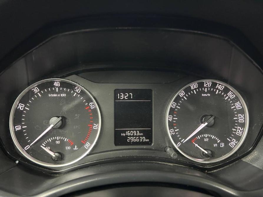Skoda Octavia II (A5) Рестайлинг Санкт-Петербург  - изображение 13
