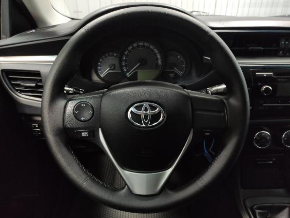 Toyota Corolla XI (E160 E170 E180) с пробегом 2013 года, цена 1 180 000 рублей, 217150 км, седан, Автокод Объявления