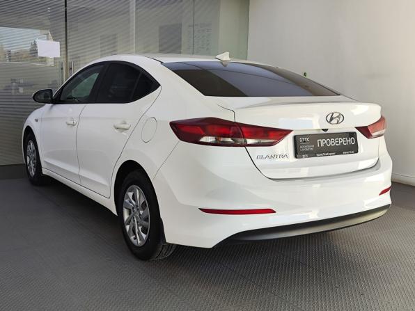 Hyundai Elantra VI (AD) с пробегом 2017 года, цена 1 230 000 рублей, 133686 км, седан, Автокод Объявления