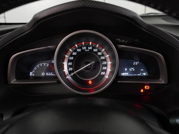 Mazda 3 III (BM) с пробегом 2014 года, цена 1 219 000 рублей, 101666 км, хэтчбек, Автокод Объявления