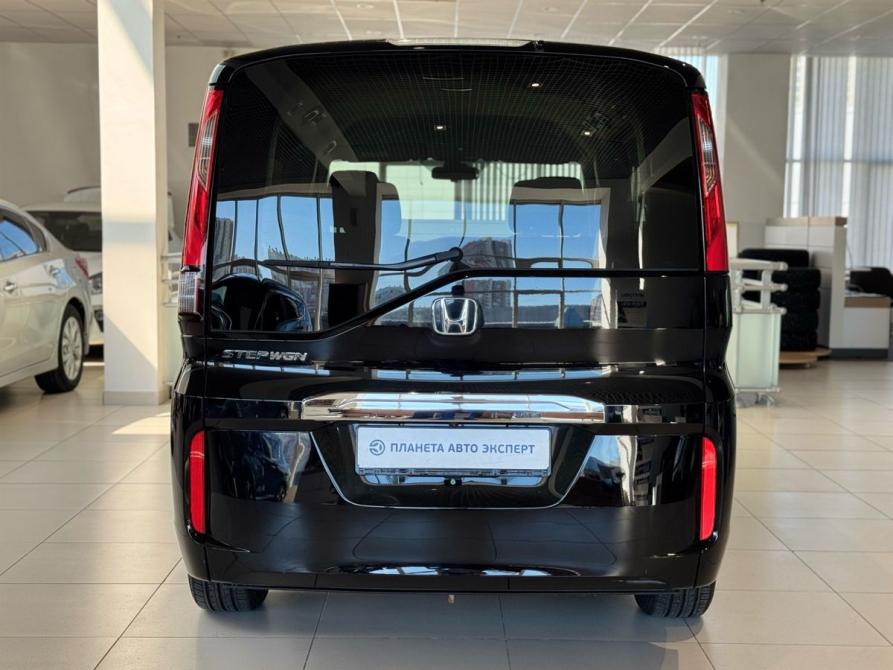 Honda Stepwgn V Рестайлинг Челябинск  - изображение 5