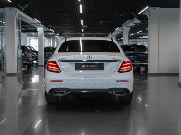 Mercedes-Benz E-Класс V (W213 S213 C238) с пробегом 2018 года, цена 3 300 000 рублей, 144017 км, седан, Автокод Объявления
