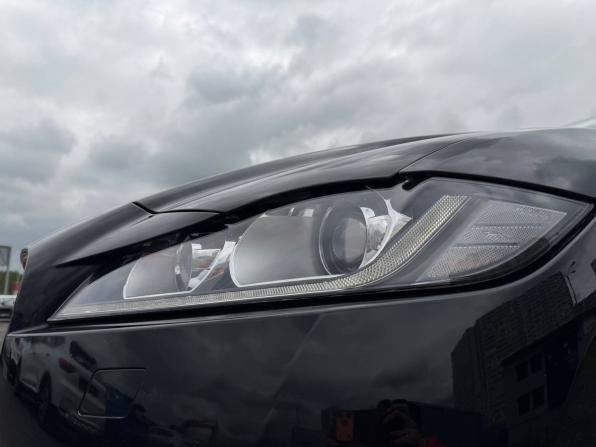 Jaguar F-Pace I с пробегом 2019 года, цена 2 765 000 рублей, 110000 км, внедорожник, Автокод Объявления