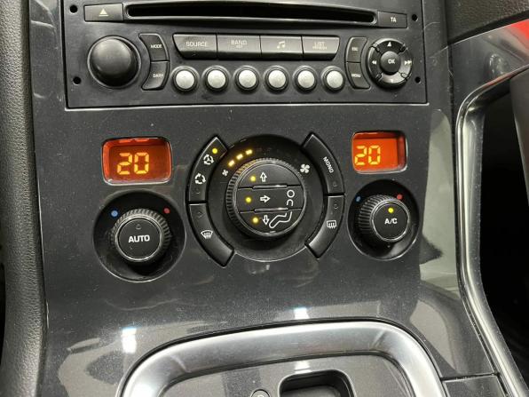 Peugeot 3008 I с пробегом 2012 года, цена 639 000 рублей, 176897 км, внедорожник, Автокод Объявления