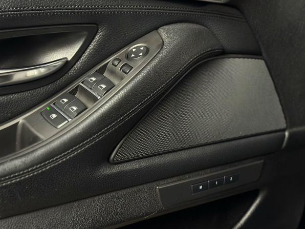 BMW 5 серии VI (F10/F11/F07) Рестайлинг с пробегом 2013 года, цена 1 650 000 рублей, 252510 км, седан, Автокод Объявления