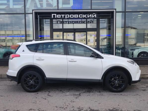 Toyota RAV4 IV (XA40) Рестайлинг с пробегом 2018 года, цена 2 175 000 рублей, 117001 км, внедорожник, Автокод Объявления