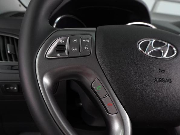 Hyundai ix35 I Рестайлинг с пробегом 2015 года, цена 1 599 000 рублей, 109231 км, внедорожник, Автокод Объявления