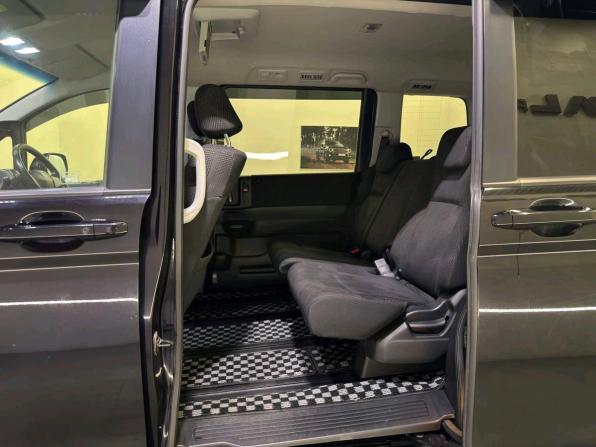Honda Stepwgn IV с пробегом 2011 года, цена 1 595 000 рублей, 212856 км, минивэн, Автокод Объявления