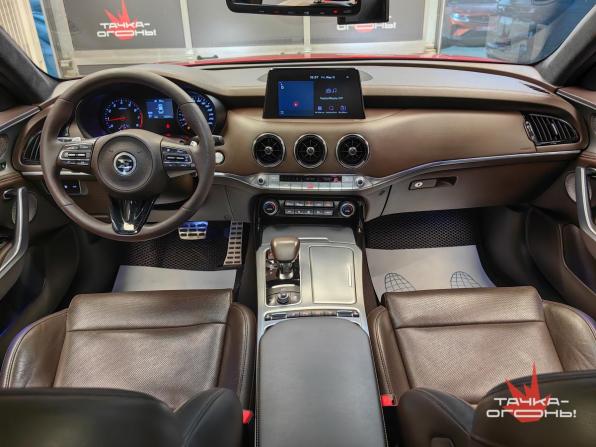 Kia Stinger I с пробегом 2018 года, цена 2 048 000 рублей, 125000 км, лифтбек, Автокод Объявления