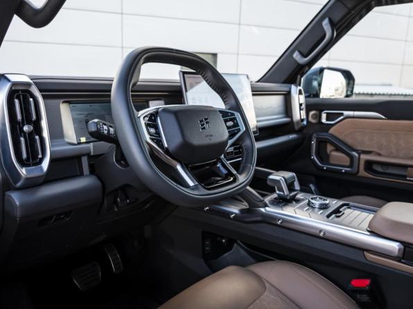 JETOUR T2 с пробегом 2024 года, цена 3 448 000 рублей, 16600 км, внедорожник, Автокод Объявления