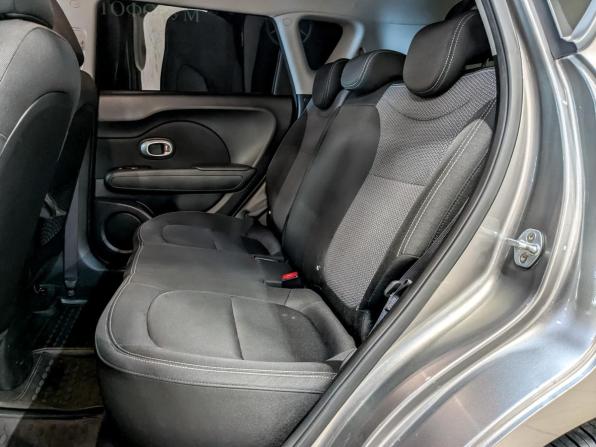 Kia Soul II Рестайлинг с пробегом 2018 года, цена 1 595 000 рублей, 97468 км, хэтчбек, Автокод Объявления
