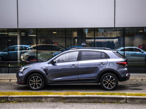 Kia Rio IV Рестайлинг с пробегом 2021 года, цена 1 928 000 рублей, 28716 км, хэтчбек, Автокод Объявления