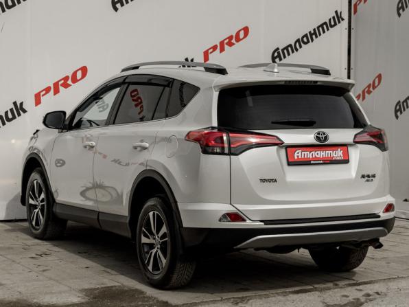 Toyota RAV4 IV (XA40) Рестайлинг с пробегом 2016 года, цена 2 250 000 рублей, 126140 км, внедорожник, Автокод Объявления