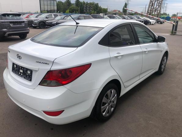 Hyundai Solaris I с пробегом 2013 года, цена 799 000 рублей, 154506 км, седан, Автокод Объявления