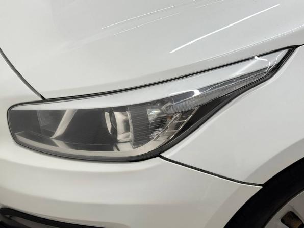 Kia Ceed II Рестайлинг с пробегом 2018 года, цена 1 339 900 рублей, 124500 км, универсал, Автокод Объявления