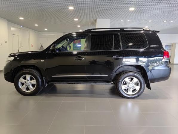 Toyota Land Cruiser 200 Series с пробегом 2010 года, цена 2 530 000 рублей, 457274 км, внедорожник, Автокод Объявления