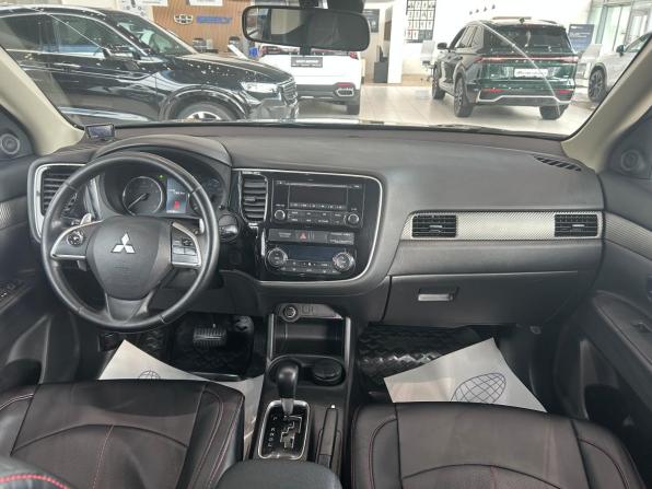 Mitsubishi Outlander III с пробегом 2014 года, цена 1 295 000 рублей, 240789 км, внедорожник, Автокод Объявления