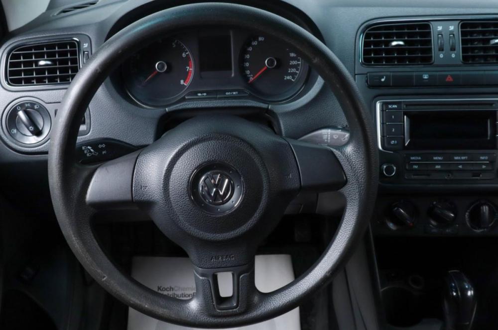 Volkswagen Polo V Челябинск  - изображение 12