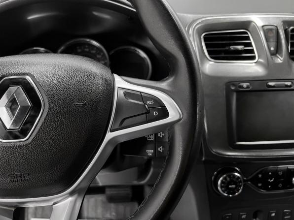 Renault Sandero II Рестайлинг с пробегом 2019 года, цена 1 070 000 рублей, 86131 км, хэтчбек, Автокод Объявления