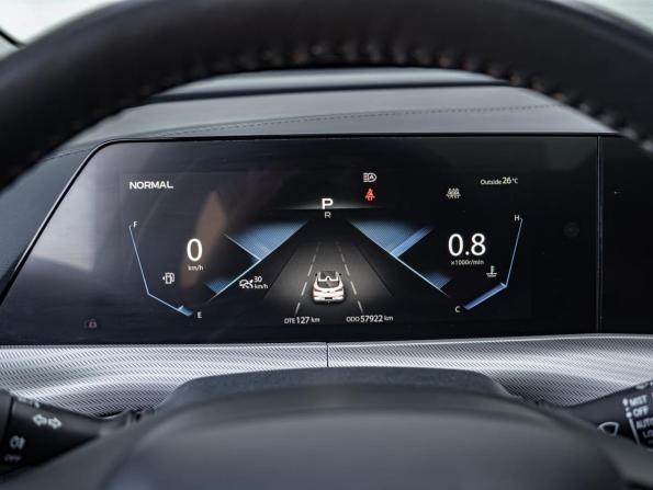 Changan UNI-T I с пробегом 2023 года, цена 2 090 000 рублей, 57922 км, внедорожник, Автокод Объявления