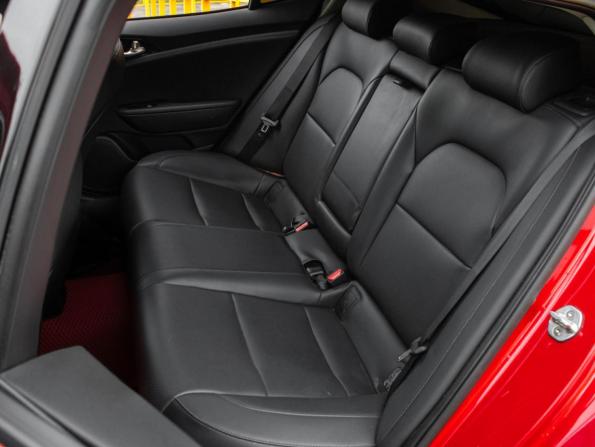 Kia Stinger I с пробегом 2018 года, цена 2 100 000 рублей, 163951 км, лифтбек, Автокод Объявления