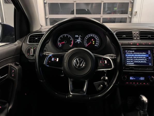 Volkswagen Polo V Рестайлинг с пробегом 2020 года, цена 1 530 000 рублей, 60829 км, седан, Автокод Объявления