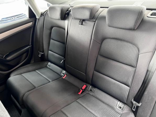 Audi A4 IV (B8) Рестайлинг с пробегом 2014 года, цена 1 345 000 рублей, 142882 км, седан, Автокод Объявления