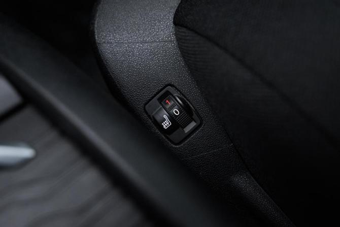 Citroen C4 Picasso II Рестайлинг с пробегом 2017 года, цена 1 450 000 рублей, 123794 км, компактвэн, Автокод Объявления