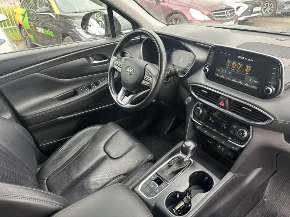 Hyundai Santa Fe IV с пробегом 2018 года, цена 3 049 000 рублей, 101034 км, внедорожник, Автокод Объявления
