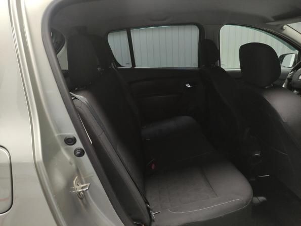 Renault Sandero II с пробегом 2015 года, цена 720 000 рублей, 206533 км, хэтчбек, Автокод Объявления