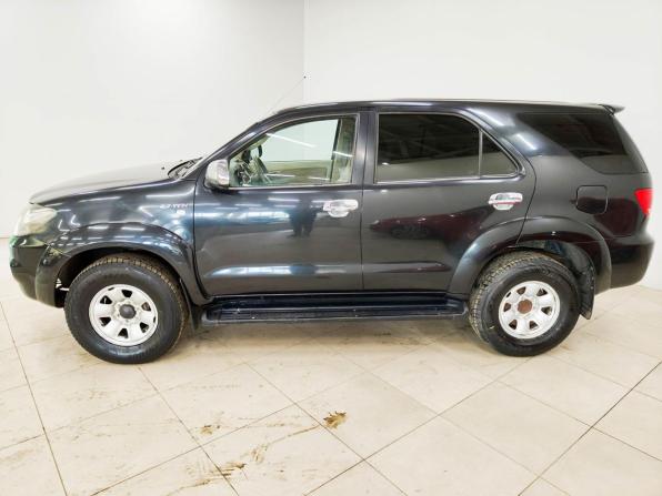 Toyota Fortuner I с пробегом 2006 года, цена 1 732 500 рублей, 118263 км, внедорожник, Автокод Объявления