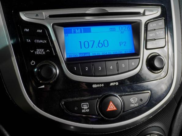 Hyundai Solaris I с пробегом 2013 года, цена 899 000 рублей, 144942 км, седан, Автокод Объявления