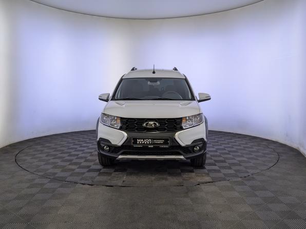 Lada (ВАЗ) Largus I Рестайлинг с пробегом 2026 года, цена 1 800 000 рублей, 4103 км, универсал, Автокод Объявления