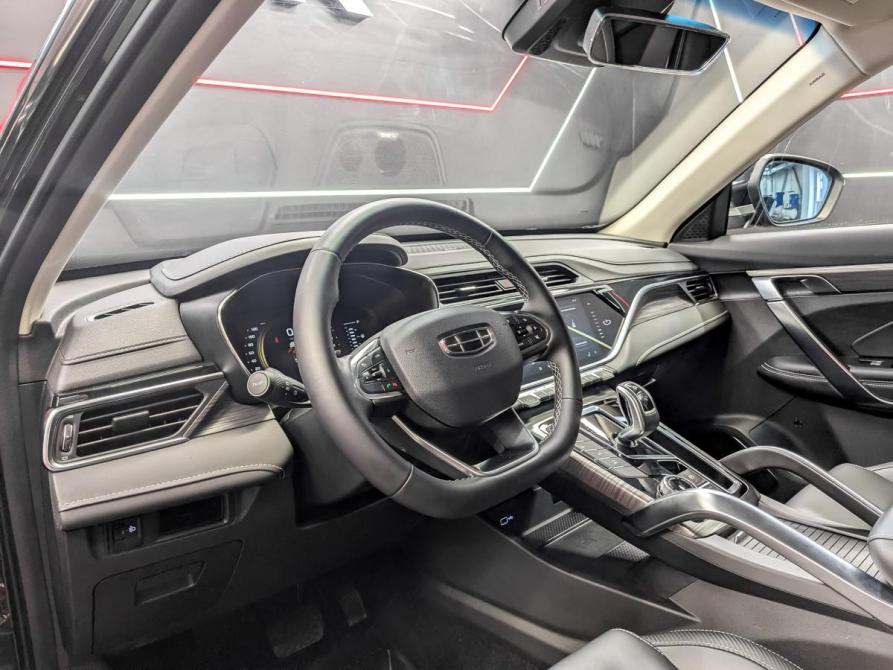 Geely Atlas Pro Москва  - изображение 16