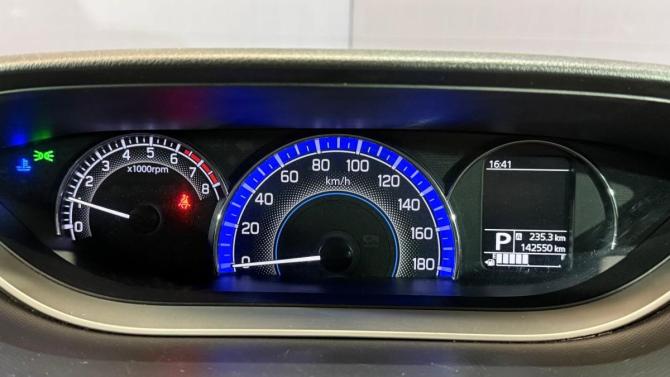Suzuki Solio III с пробегом 2019 года, цена 1 110 000 рублей, 142549 км, минивэн, Автокод Объявления
